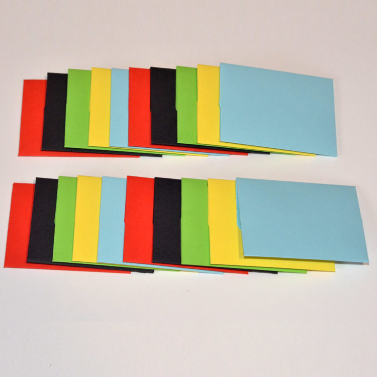 Plicuri Colorate Mici Dimensiune 10.5cm x 7.5cm