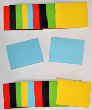 Plicuri Colorate Mici Dimensiune 8cm x 6cm