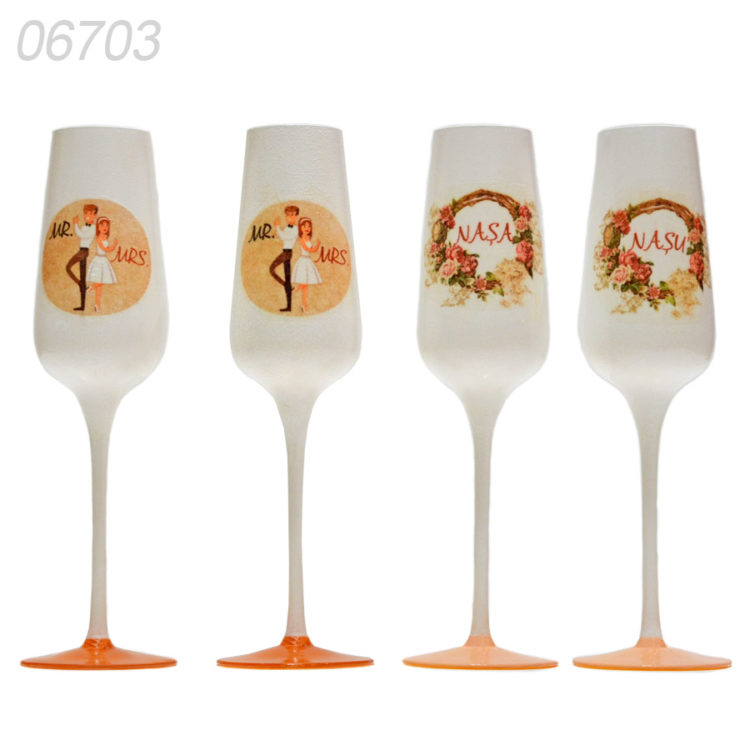 Set 4 pahare sampanie nunta sau botez, pentru miri si nasi