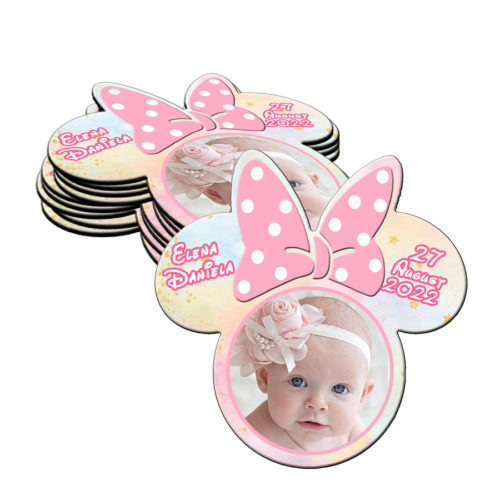 Marturie botez, magnet forma Minnie Mouse cu plic, nuanta crem