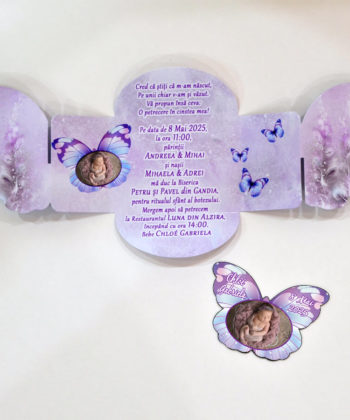 Invitatie botez forma fluture roz