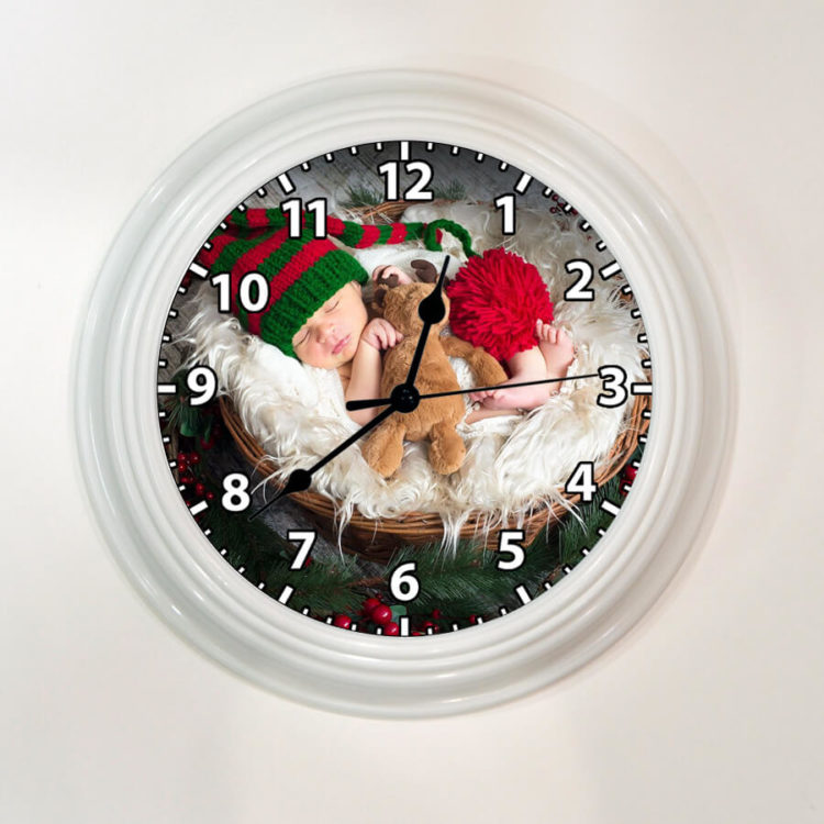 Ceas de perete rotund personalizat, diametru 20 cm, carcasa de plastic