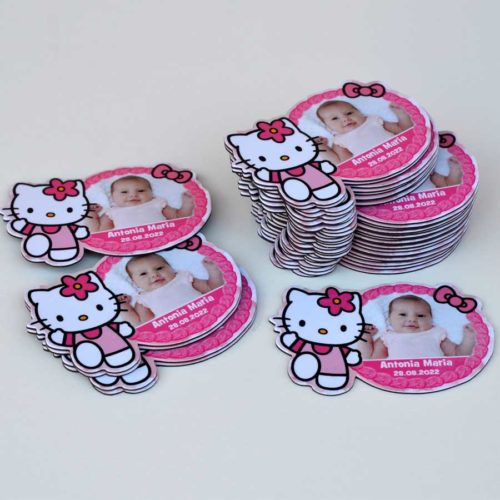 Marturii botez Hello Kitty, magneti cu plicuri personalizate