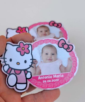 Marturii botez Hello Kitty, magneti cu plicuri personalizate