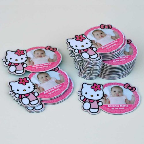 Marturii botez Hello Kitty, magneti cu plicuri personalizate