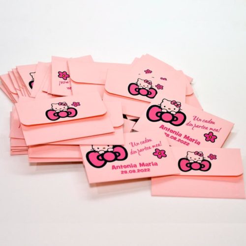 Marturii botez Hello Kitty, magneti cu plicuri personalizate