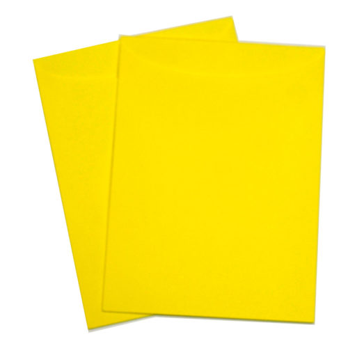 Plicuri dimensiune 18.5x13.5 cm pentru invitatii, culoare galbena