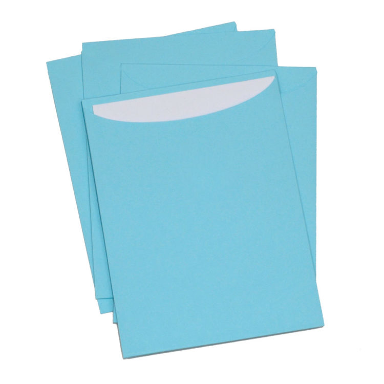 Plicuri dimensiune 18.5x13.5 cm pentru invitatii, culoare bleu