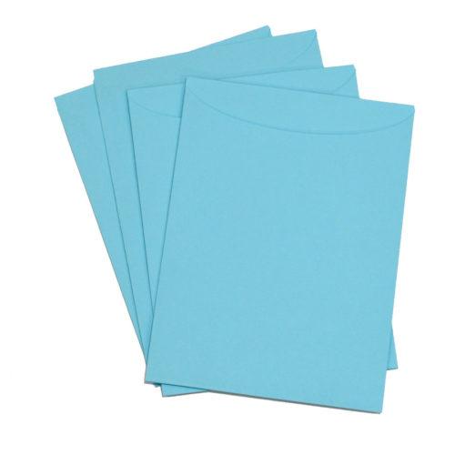 Plicuri dimensiune 18.5x13.5 cm pentru invitatii, culoare bleu