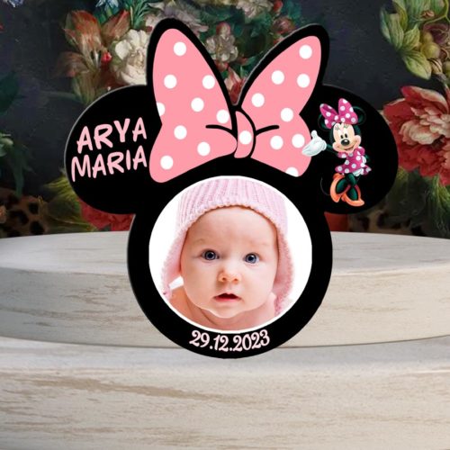 Magnet Minnie Mouse, negru cu plic roz