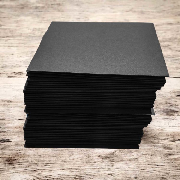 Plicuri Negre 10,5 x 7,5 cm – Set 100 Bucati