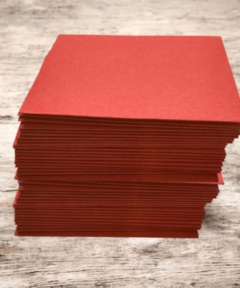 Plicuri rosii 10,5 x 7,5 cm set 100 bucati vedere din spate
