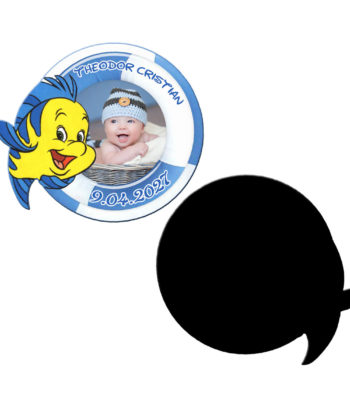 detaliu magnet marturie botez pestisor personalizat