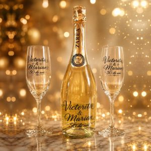 Set sampanie personalizata cu 2 pahare Victorita si Marian 50 de ani