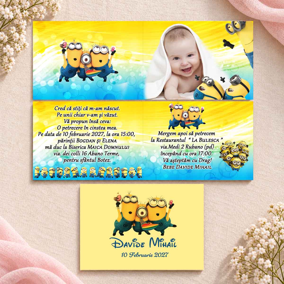Invitatii botez Minioni cu poza, interior personalizat si plic galben - model 683433
